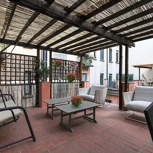 Elegant Terrace Appartamento